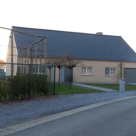 T Heirbaanhuys Villa Borgloon Exterior photo