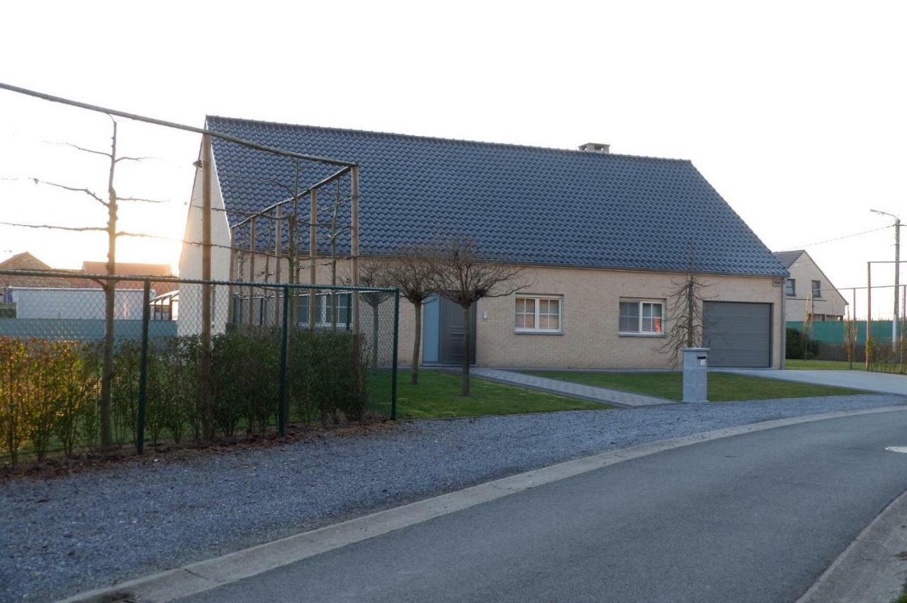 T Heirbaanhuys Villa Borgloon Exterior photo